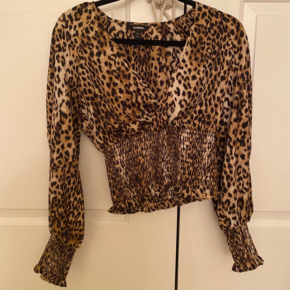 Leopard top